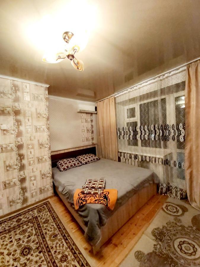Flat in the city center Uralsk Luaran gambar